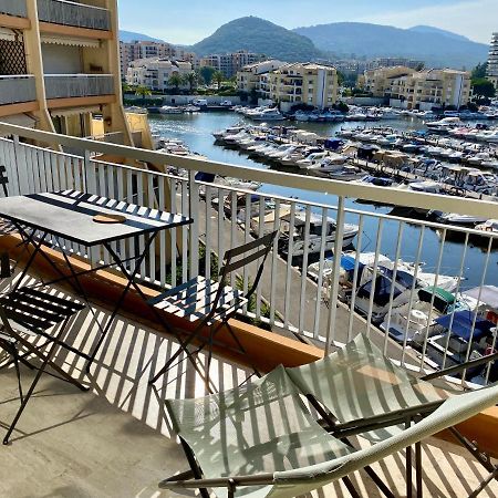Appartement Lumineux 6 Places Avec Vue Sur Marina Mandelieu-la-Napoule Exterior photo